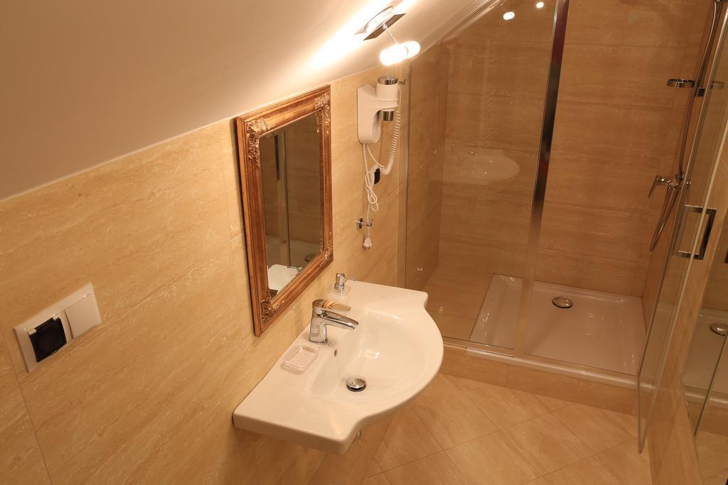 Hotel Kopernik Ciechocinek Rom bilde