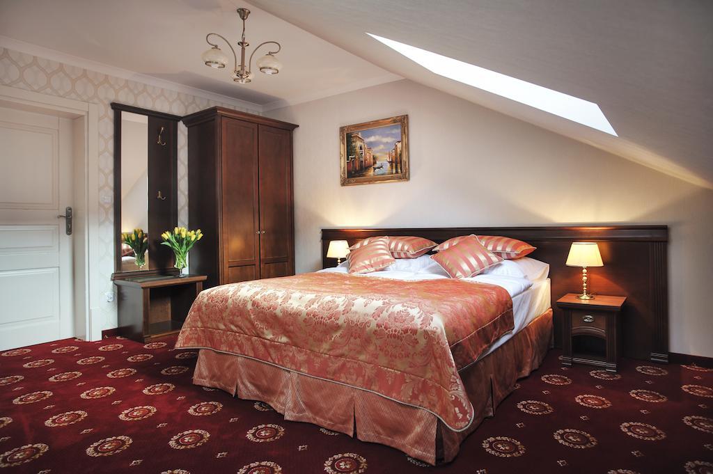 Hotel Kopernik Ciechocinek Rom bilde